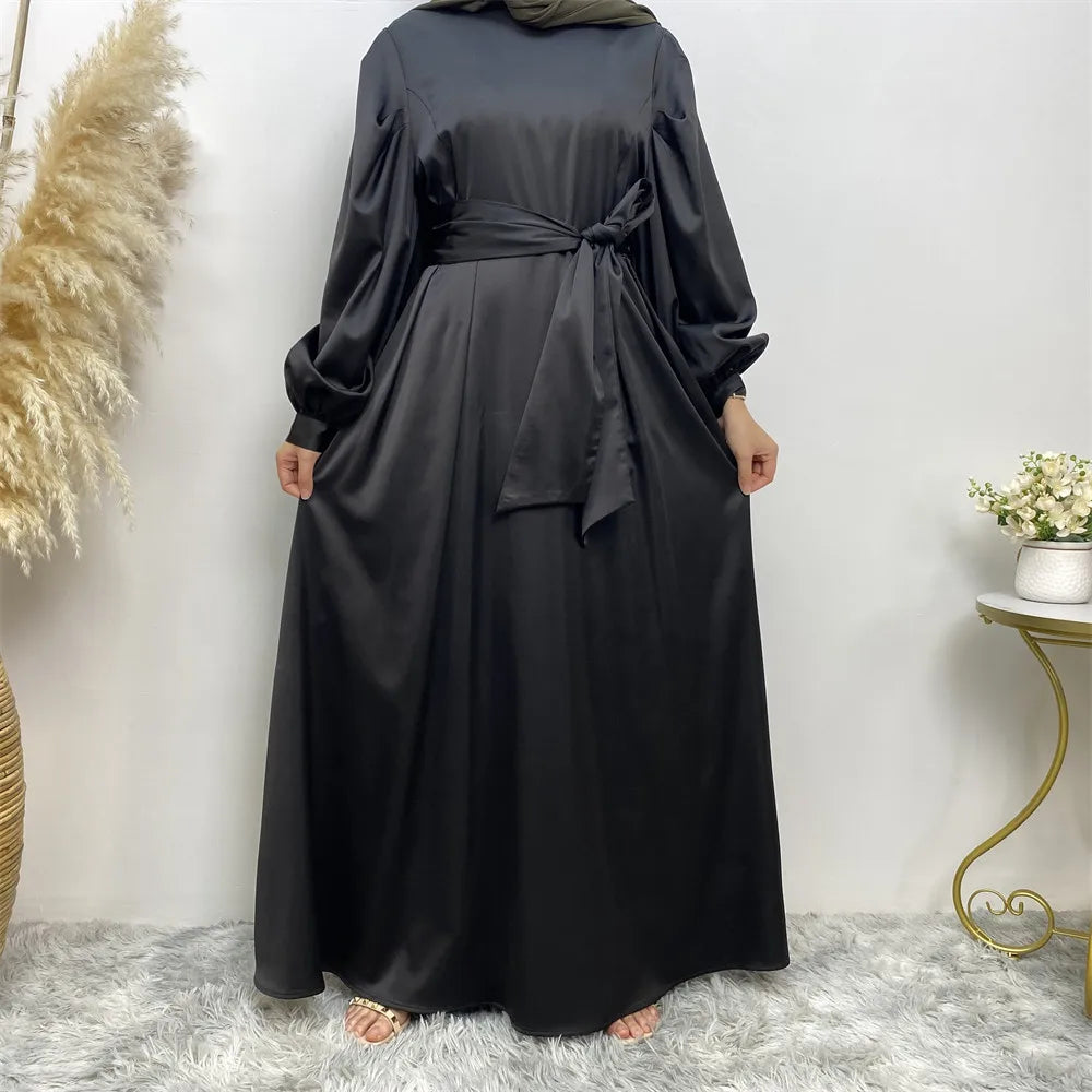 Abaya brodée pour femmes avec perles2